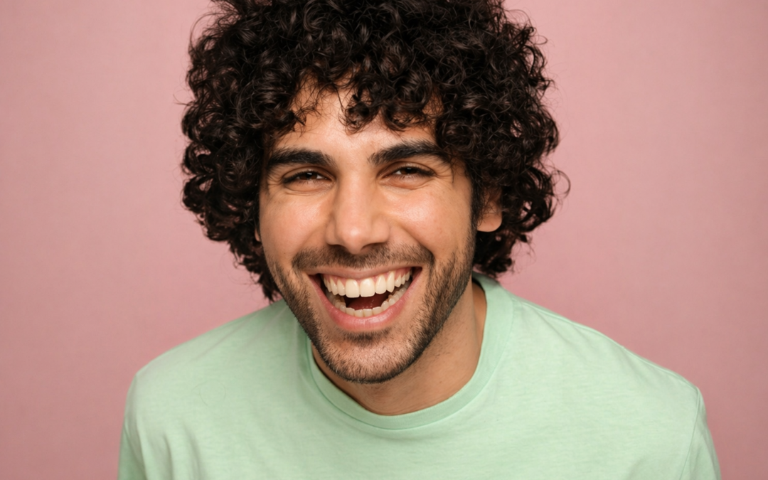 Samuel López actor malagueño en Amarga Navidad de Pedro Almodóvar